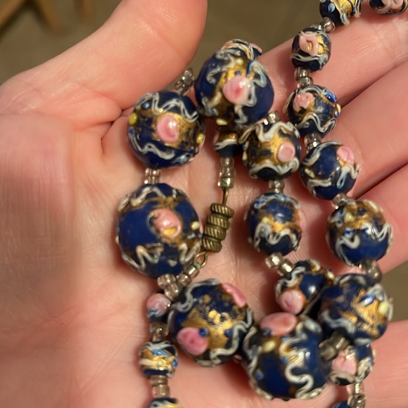 Vintage VENETIAN Italy Wedding Cake Art Murano Glass Cobalt Blue Bead Necklace - Picture 11 of 17
